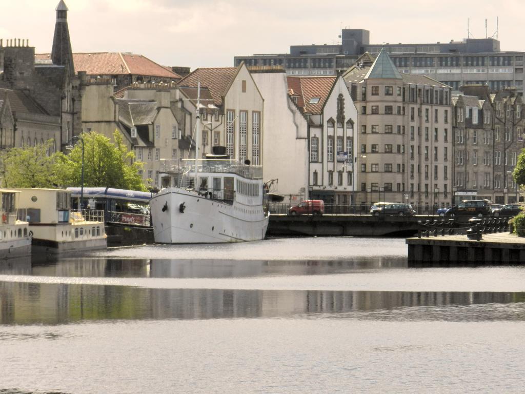 Balmoral Guesthouse Edinburgh Ngoại thất bức ảnh
